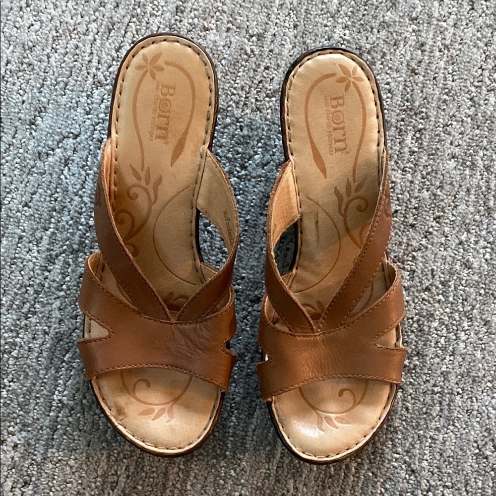Born Brown Leather Sandals with Minimalist Design
